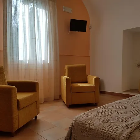 Bed & Breakfast Tenuta Doxi 3*