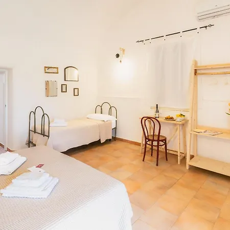 Tenuta Doxi Bed & Breakfast 3*